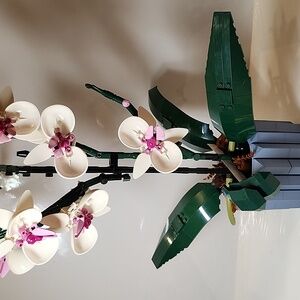 Lego icons orchid plant and flower 10311